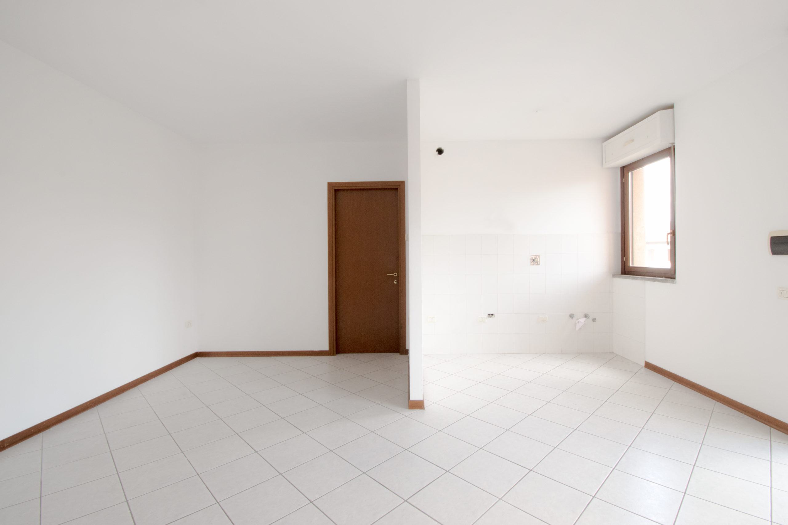 Salotto_cucinaVUOTA